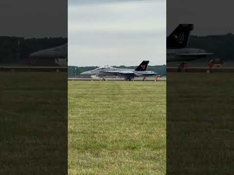 Awe-inspiring US Navy Super Hornet at 2024 Battle Creek Field of Flight Air Show in Michigan!