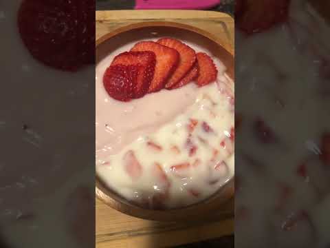 Strawberry yogurt? 🍓 Irdk #cook #shorts #food #fyp #fypシ #strawberry #yogurt Watch to the end