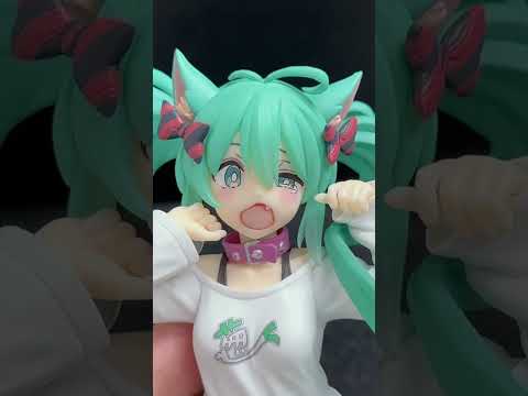 [玩具開箱] TAITO 景品 Desktop Cute 初音未來 貓耳T-Shirt