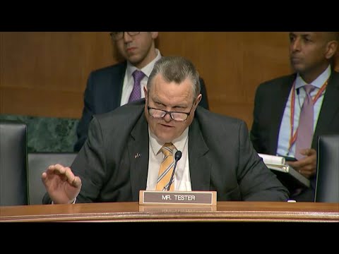 ‘They did not do their job,’ Tester Says of Failed Silicon Valley Bank Executives