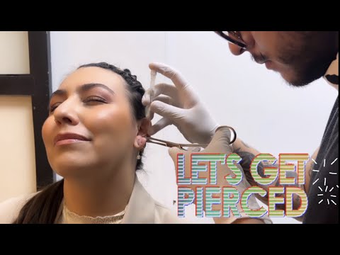 I Got Pierced In Cuenca Ecuador! 🫣😎/ My Travel Diaries ✈️