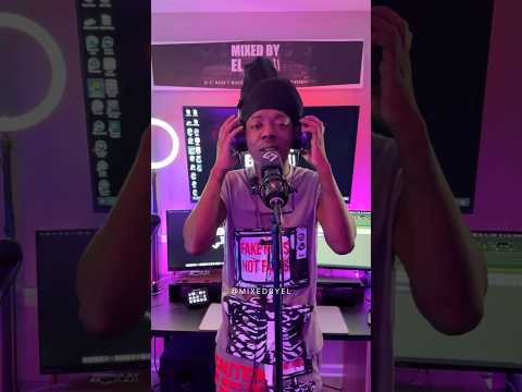 Skeet McFlurry “Hot Honey Wings” In Studio Freestyle