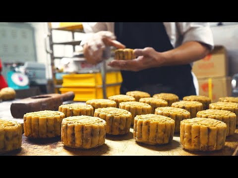 MOONCAKES | Mid-Autumn Festival Handmade Classic Chinese Mooncakes with No Machines