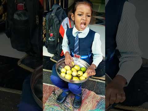 👉😋😝 छोटी बहु क्या खा रही...#chhoti bahu#balika vadhu#saas Bahu ki nok jhok#funny#shorts#viral