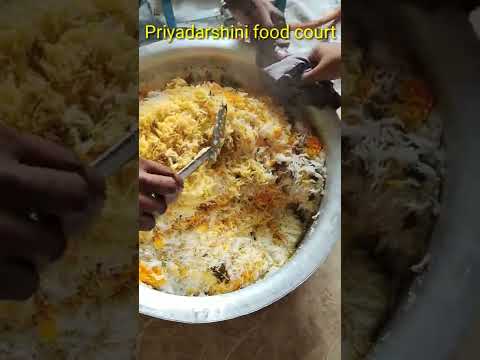 చికెన్ ధమ్ బిర్యాని | Tasty Chicken dum biryani #chickendumbiryani  #priyadarshinifoodcourt #shorts