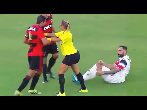 PLAYERS VS REFEREES: FUNNIEST SPORTS MOMENTS!