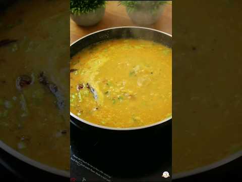 BORED OF USUAL CURRY, TRY THIS EASY CURRY UNDER 25 MINS !!!Murungaikai / Drumstick poricha kulambu