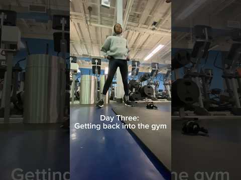 Vlogmas day 6🎄: Day 3 of getting back into the gym #vlogmas #vlogmas2023 #vlogmasday6