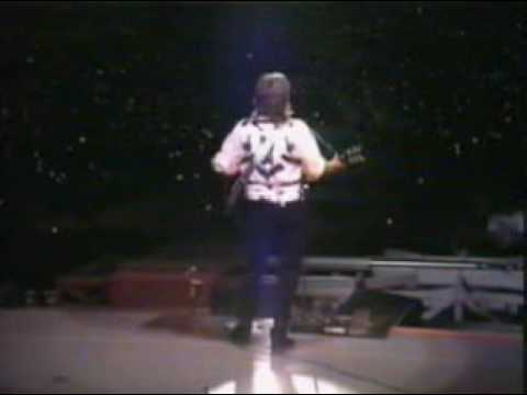 Paul McCartney - Yesterday (live)