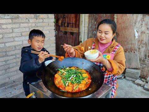 农村家常菜，肉末焖豆腐，鲜嫩美味，做法简单又好吃【梅子美食】