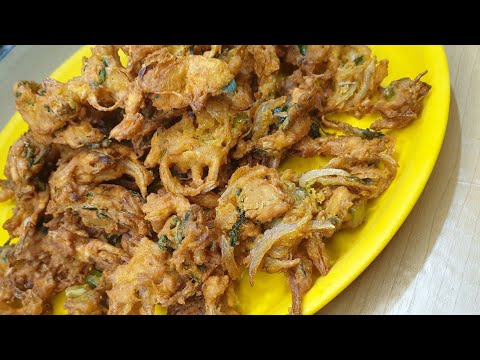 Crispy onion pakoda /tea time snacks/