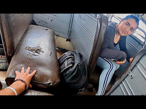 Gringo Rides Guatemalan Bus and ends up in this Girl's House!🇬🇹