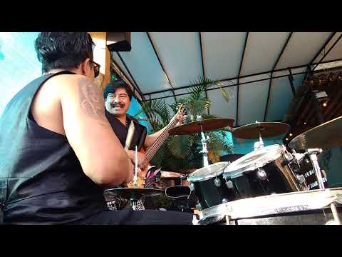 Beber de tu sangre... Drum cover.