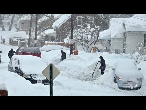 Snowmageddon Slams New York! Thousand Homes and Cars Buried In Pennsylvania