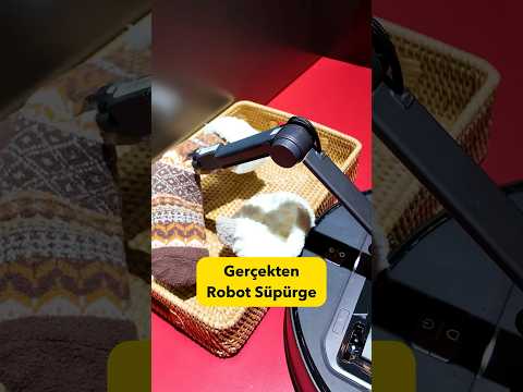 Eli uzun robot süpürge 😂