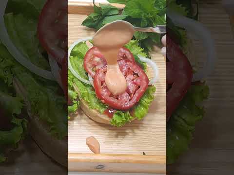 Shami Kabab Burger Recipe #shorts #viral #viralshort #viralshorts #shortviral #shortsviral #burger