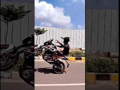 #Ktm Duke 390 #wheelie #stunt whatsapp #status#YouTube shorts 😱😱😱🔥 #Shorts