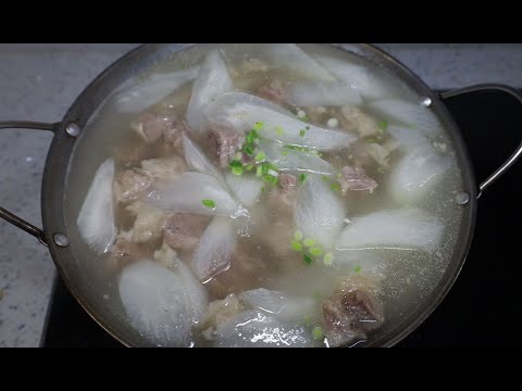 When you want to eat ”radish stewed beef brisket”  turn out this video and learn how to cook it!