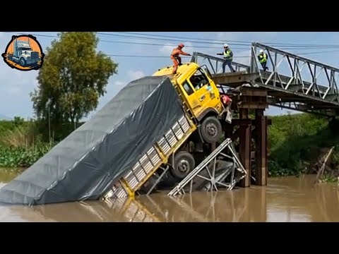 Dangerous Idiots Truck & Heavy Equipment Fails Compilation - Idiots Driving Heavy Machinery #25