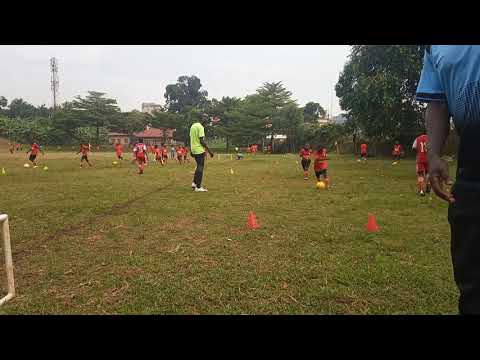 Prosper Soccer Academy U-8 Free dribbling and scoring session.