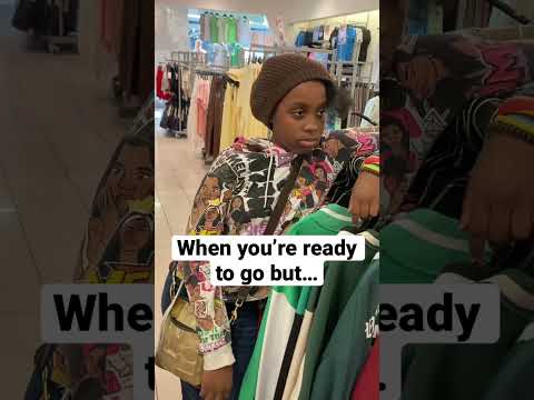 Suffering through my sister’s shopping spree! #blmnation #fyp #sistersquad #sideeye #shopping #mall