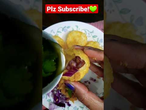 Eating PaniPuri👌😋#shorts |how to eat panipuri😜😃|#satisfying #viral#trending #sowmikitchen123