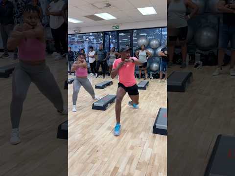 Cardio ❤️ BOXSTEP Aerobics workout by Tsietsi