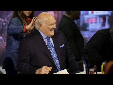 Terry Bradshaw in awkward moment on FOX NFL Sunday as studio goes silent