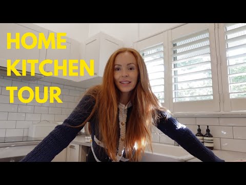 Kitchen + Home tour!