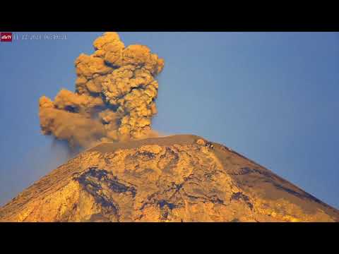 Nov 12, 2024: Insane Zoom of Fuego Volcano Eruptions, Guatemala