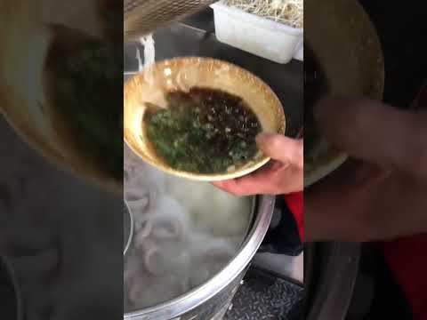 Sichuan Hot and Sour Noodles (Suan La Fen) Chengdu Street food#sichuanfood #chinesefood