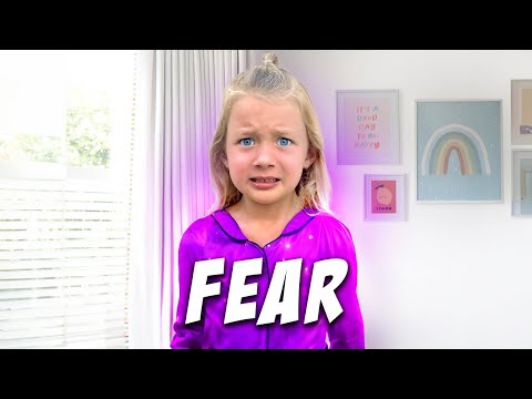 Ivy Turns PURPLE and Learns About "Fear"