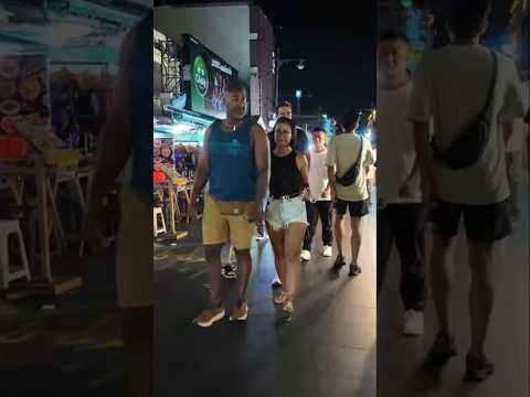 Nightlife in bangkok streets #bangkoknightlife #khaosanroadnightlife #bangkokstreet