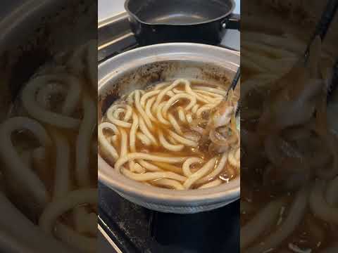 暑い夏に鍋焼きうどんをキメていく！ #shorts