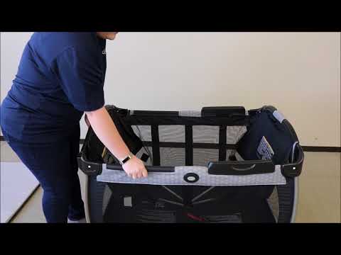 Graco® Pack 'n Play® Set Up and Take Down