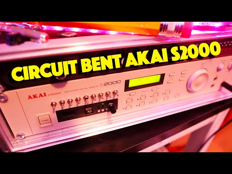 My circuit bent vintage sampler - Akai S2000. (Glitch FX monster)