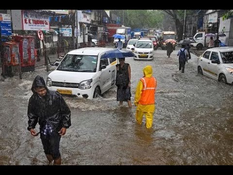 Delhi Records Minimum Temperature of 23.2 Deg C, Rain Likely During Day