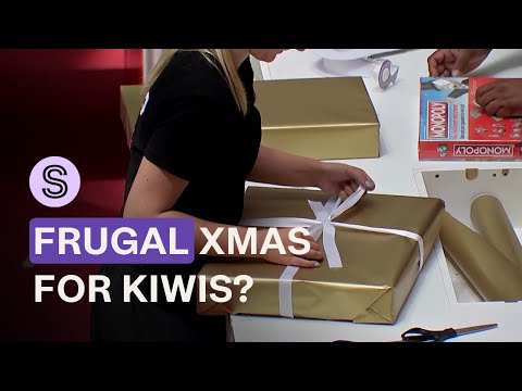 'Trying to be sensible': Will NZ’s recession mean a frugal Christmas for Kiwis? | Stuff.co.nz