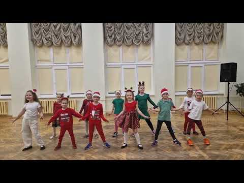 Zumba Kids - Jingle Bell Rock ( Dance Mix)