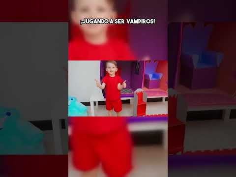 ¡Jugando a ser vampiros! | Divertidas aventuras #shorts #shortskids #aventuras #vaniamania