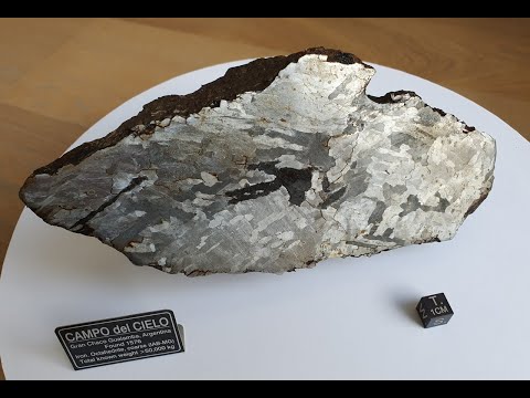 Campo del Cielo Meteorite half 4120 gram