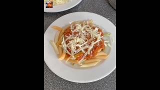 Organic vegetable pasta with spaghetti sauce