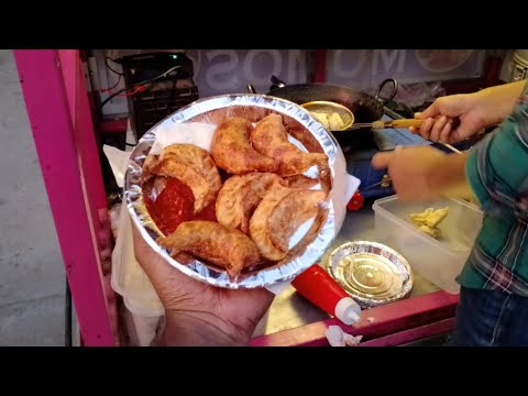 Chicken Momos Hyderabad Street Food [ Famous Street Food ]