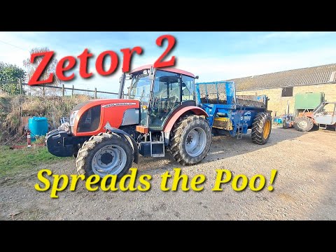 Zetor 2 Spreads The Poo!  Bunning muck spreader