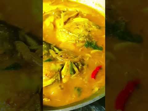 #fishcurry #smallfishcurry #youtube #treandingshort #howtomakefishcurryindianstyle #viral #shorts