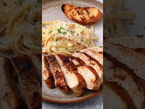 Creamy Chicken Fettuccine Alfredo