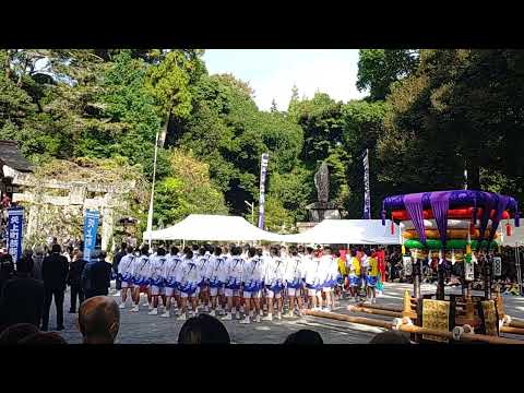 矢上くんち コッコデショを前に、矢上神社は、シャギリ奉納 令和6年10月17日