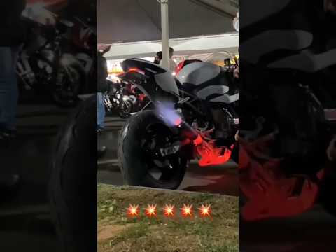 sportbike backfire #ytshort #viral #jsfilms #jattprabhjot #trending #subscribe #youtube #exhaust