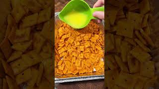 Cool Ranch Cheez Its #snacks #easyrecipe #appetizer #fingerfood #partyfood #footballfood #tailgate