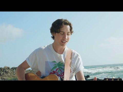 Derek James - California Rays (Official Music Video)